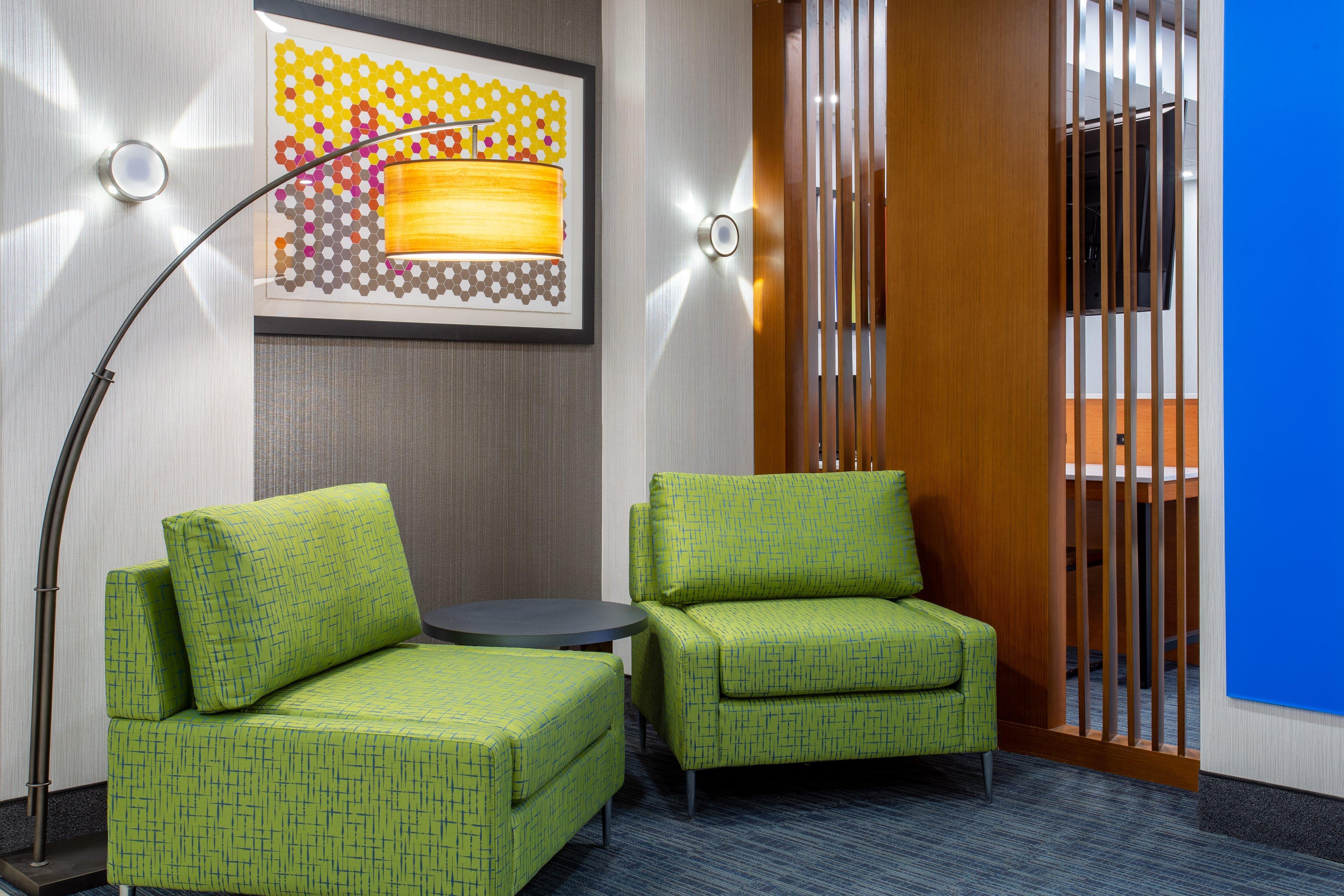 Holiday Inn Express Hotel & Suites Fort Wayne By Ihg Ellisville Exterior photo