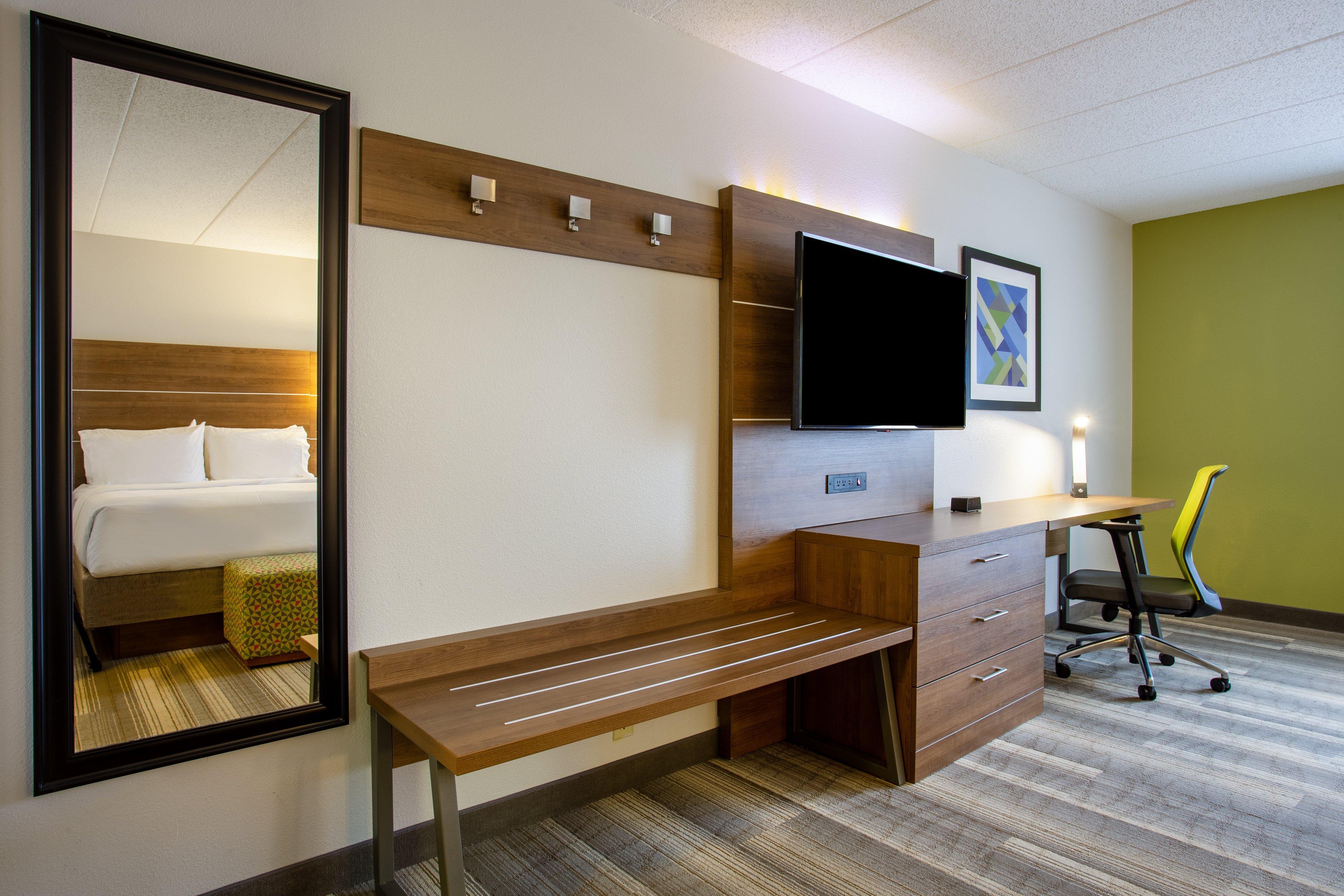 Holiday Inn Express Hotel & Suites Fort Wayne By Ihg Ellisville Exterior photo