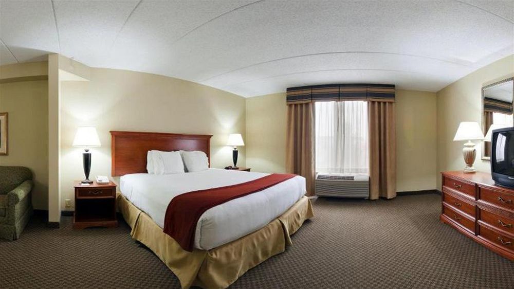 Holiday Inn Express Hotel & Suites Fort Wayne By Ihg Ellisville Exterior photo