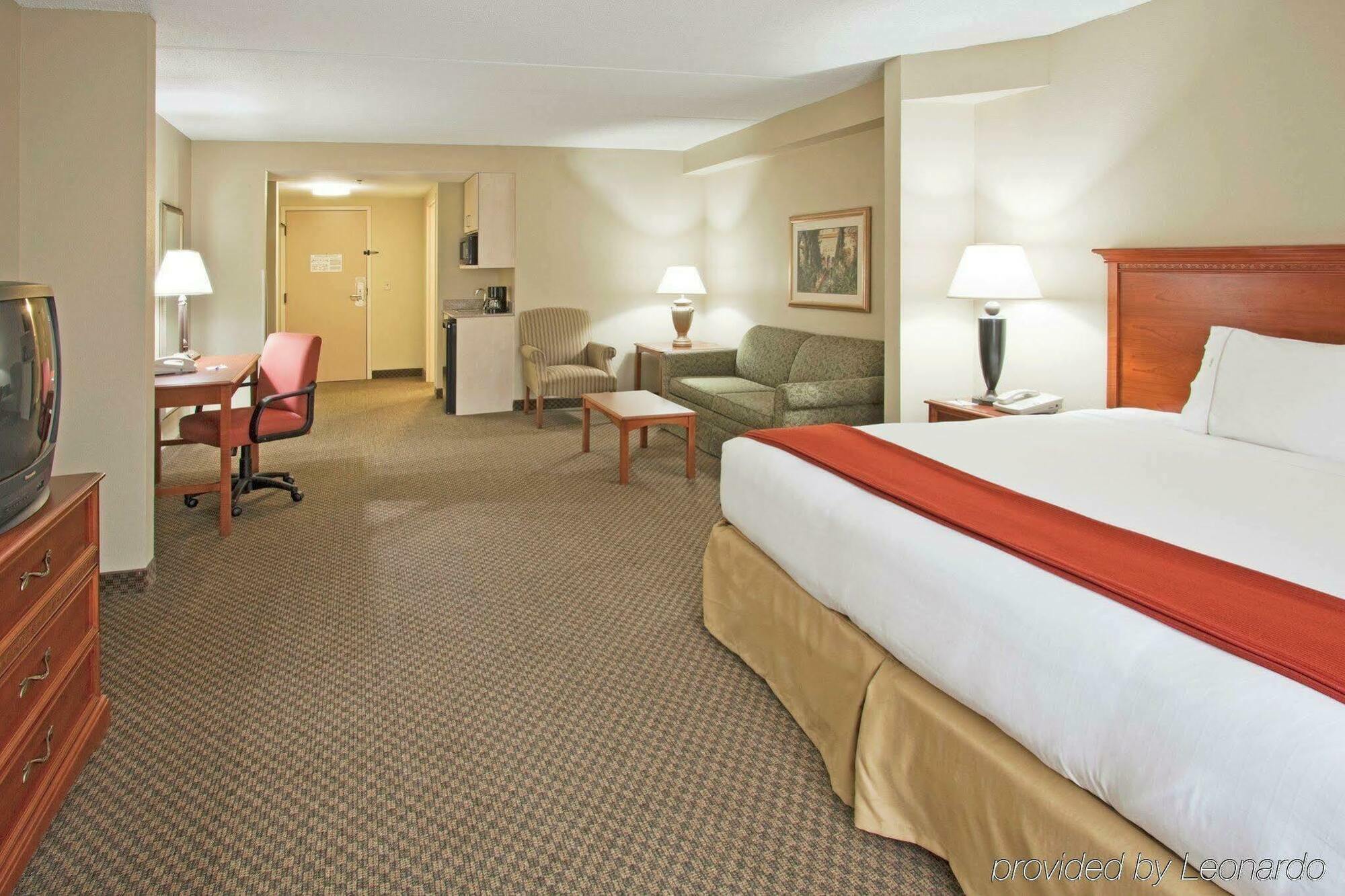 Holiday Inn Express Hotel & Suites Fort Wayne By Ihg Ellisville Exterior photo